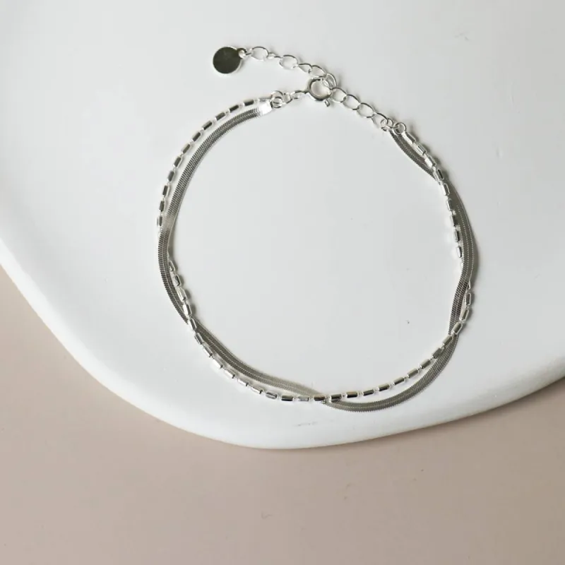 Horace Jewelry - Delicate double chain bracelet Silvia sold by RW&CO.