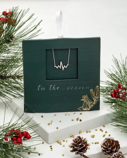 Holiday Gift Evenlope with Clear Crystal Pave Heartbeat Bracelet - callura sold by RW&CO.