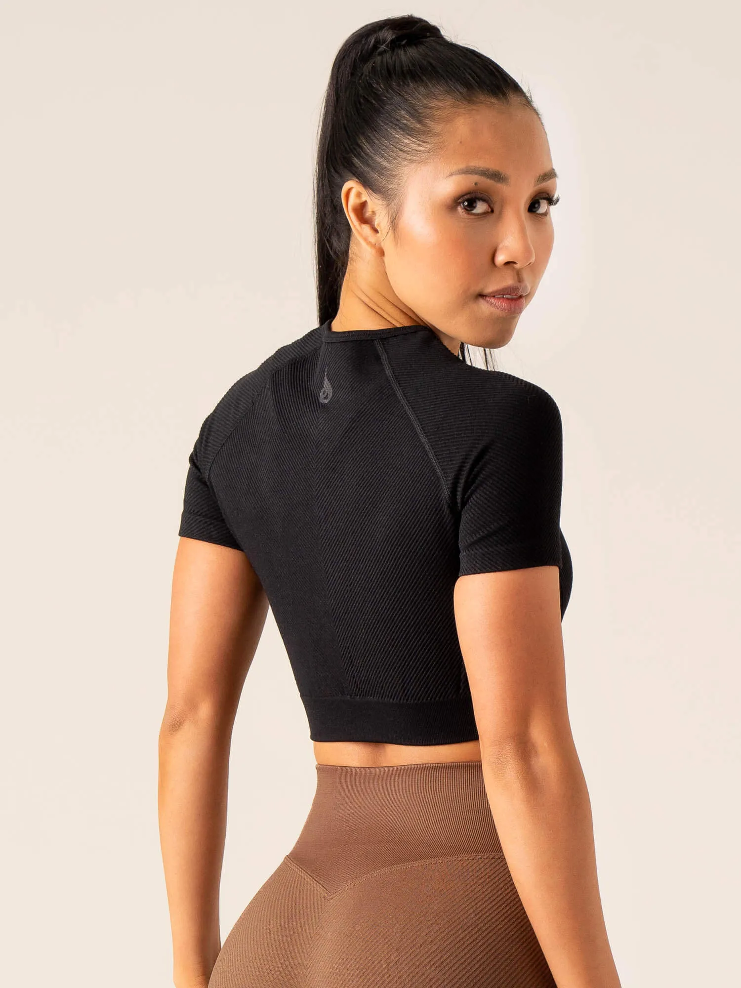 Circuit Rib Seamless T-Shirt - Black sold by Ryderwear product image thumbnail 3