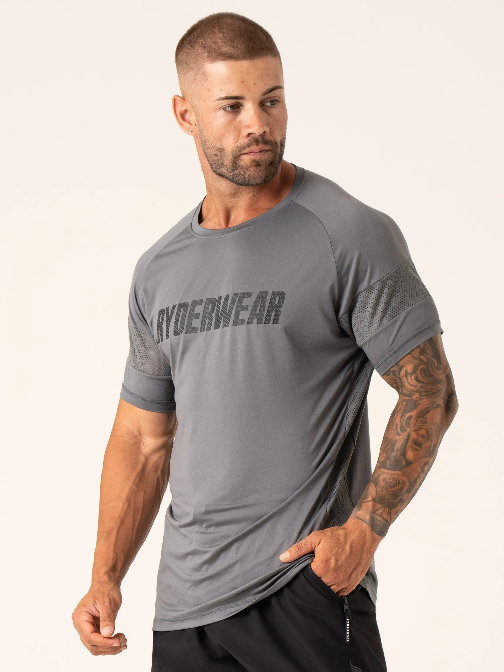 Flex Mesh T-Shirt - Charcoal sold by Ryderwear product image thumbnail 2