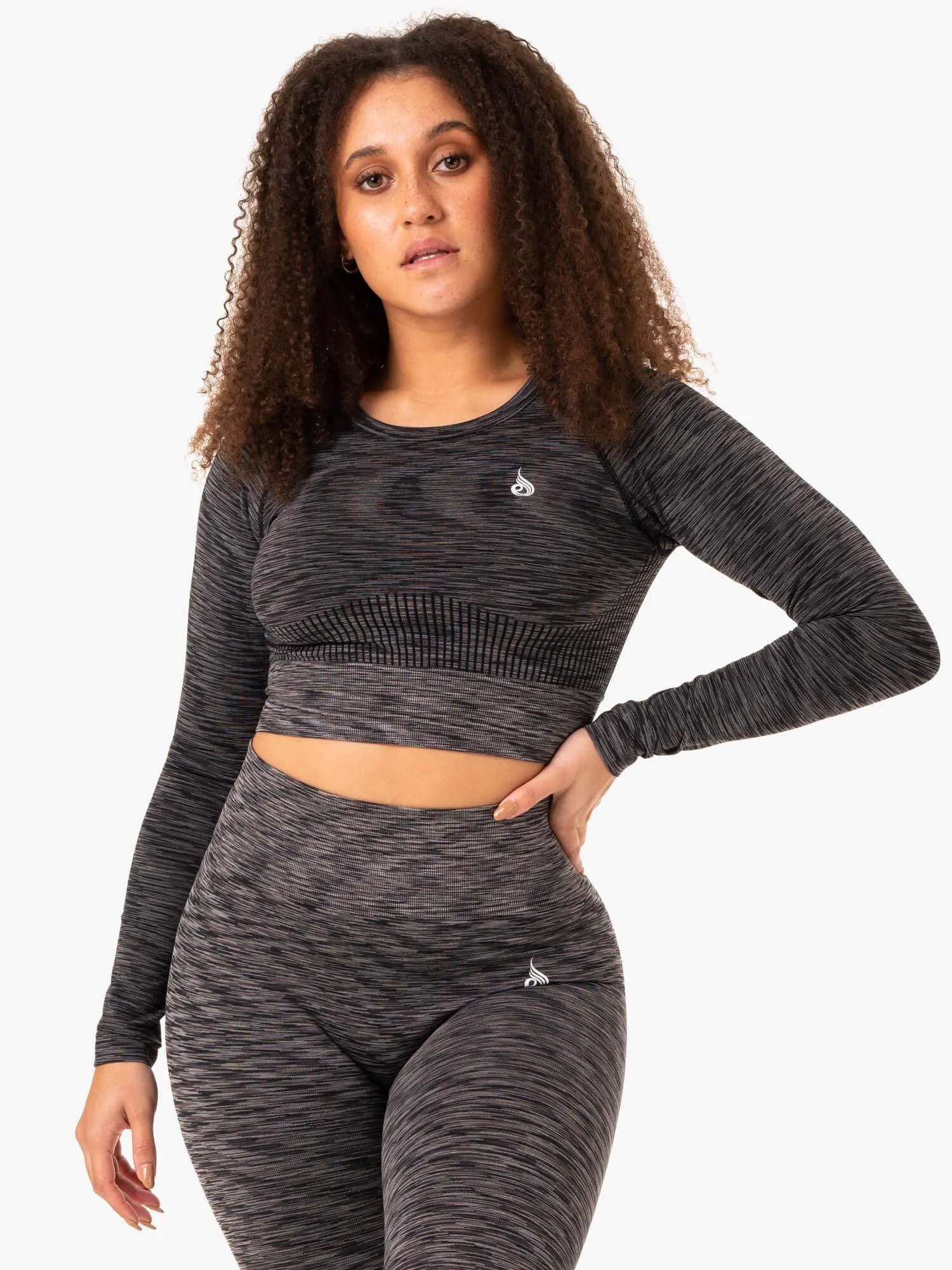 Evolve Seamless Long Sleeve Top - Black sold by Ryderwear