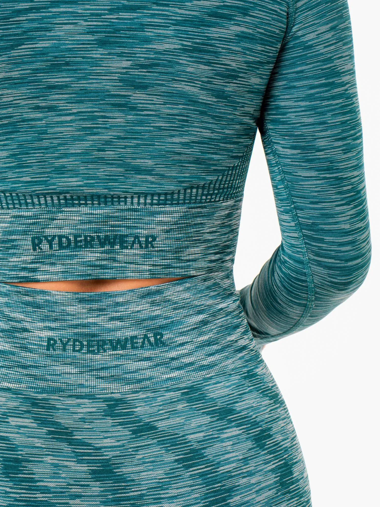 Evolve Seamless Long Sleeve Top - Teal sold by Ryderwear product image thumbnail 4