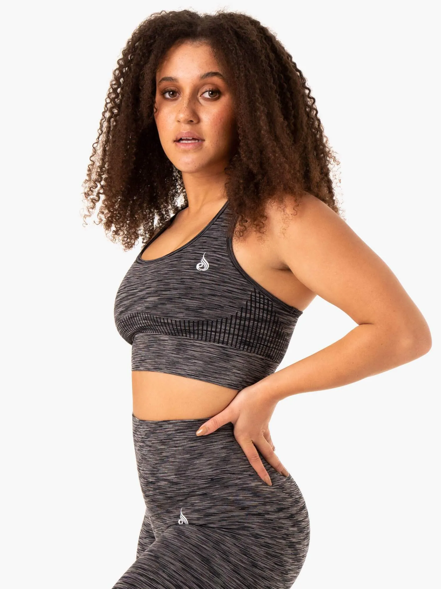 Evolve Seamless Longline Sports Bra - Black sold by Ryderwear product image thumbnail 4