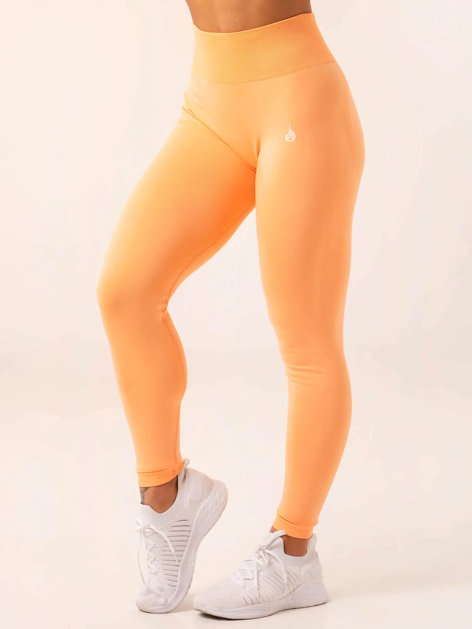 Lift Scrunch Seamless Leggings - Mango sold by Ryderwear product image thumbnail 2