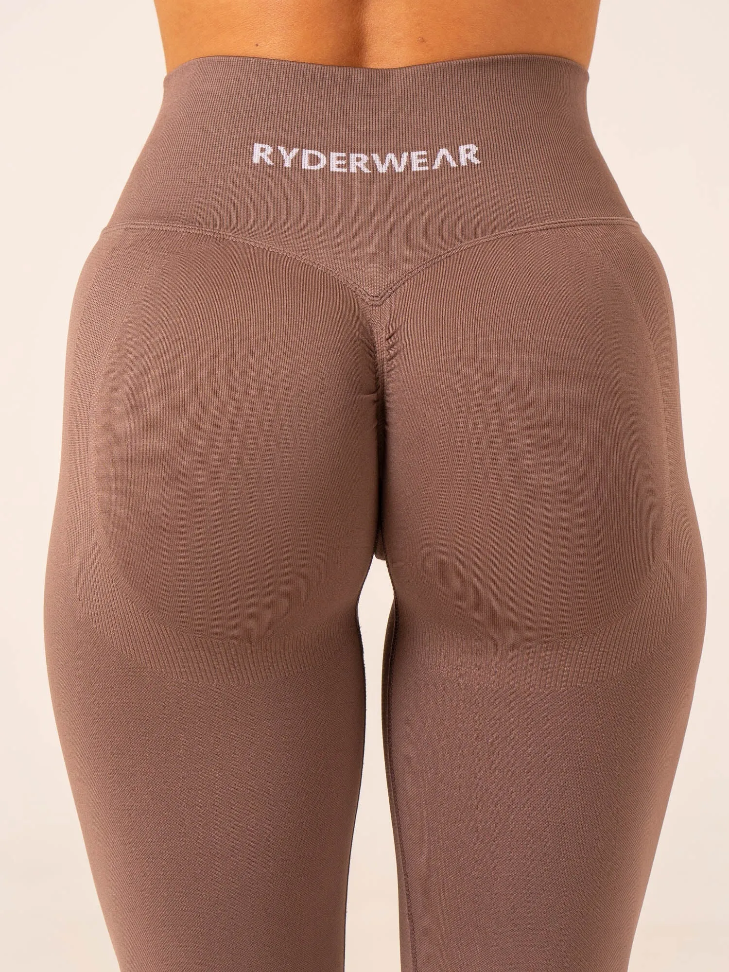Lift BBL Scrunch Seamless Leggings - Deep Taupe sold by Ryderwear product image thumbnail 3