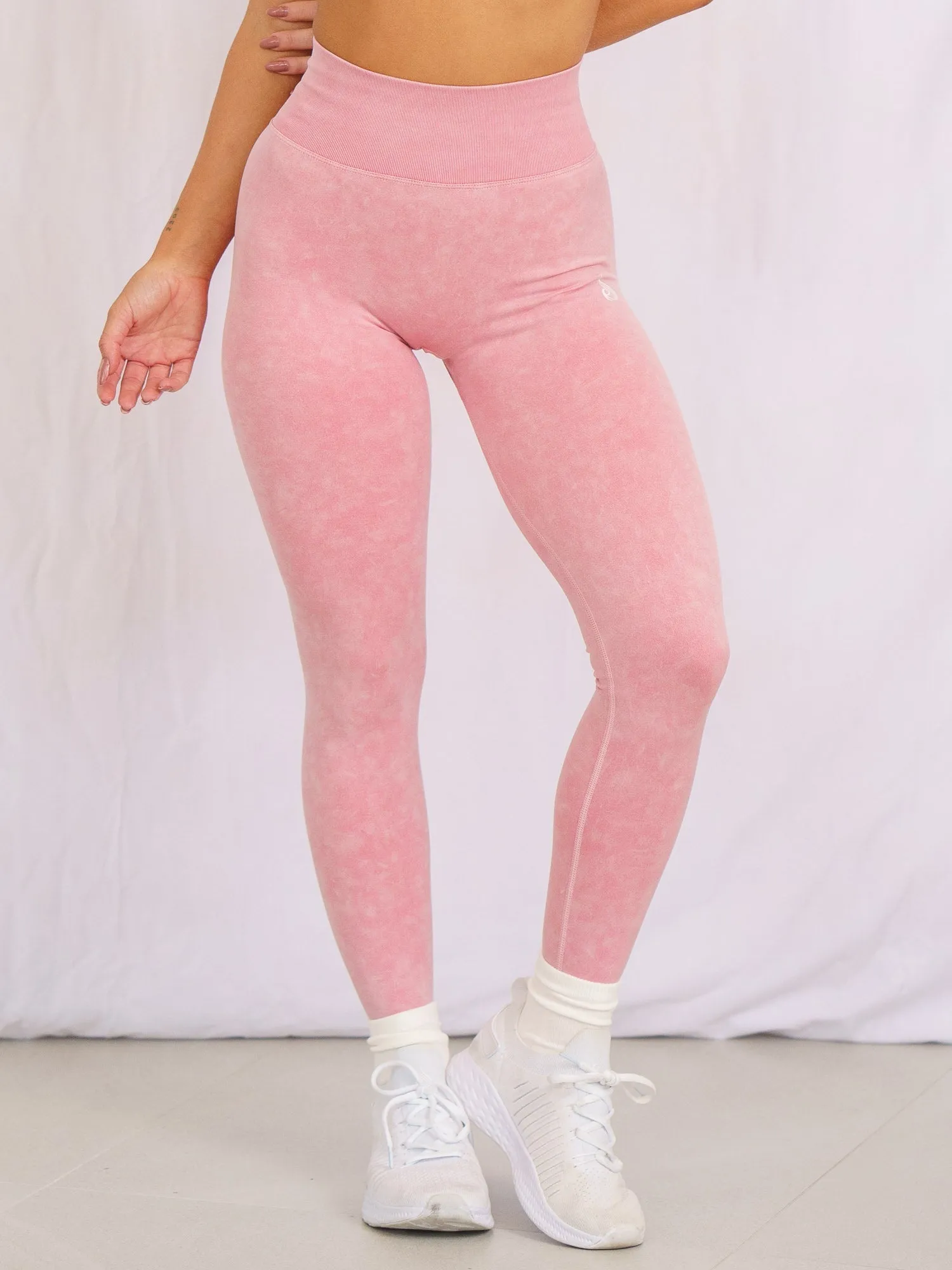 Stonewash Scrunch Seamless Leggings - Coral Stonewash sold by Ryderwear product image thumbnail 4