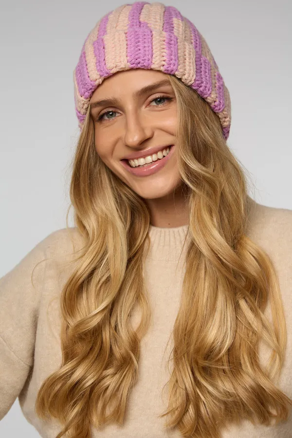Candy Striped Chunky Beanie sold by SAACHI product image thumbnail 3