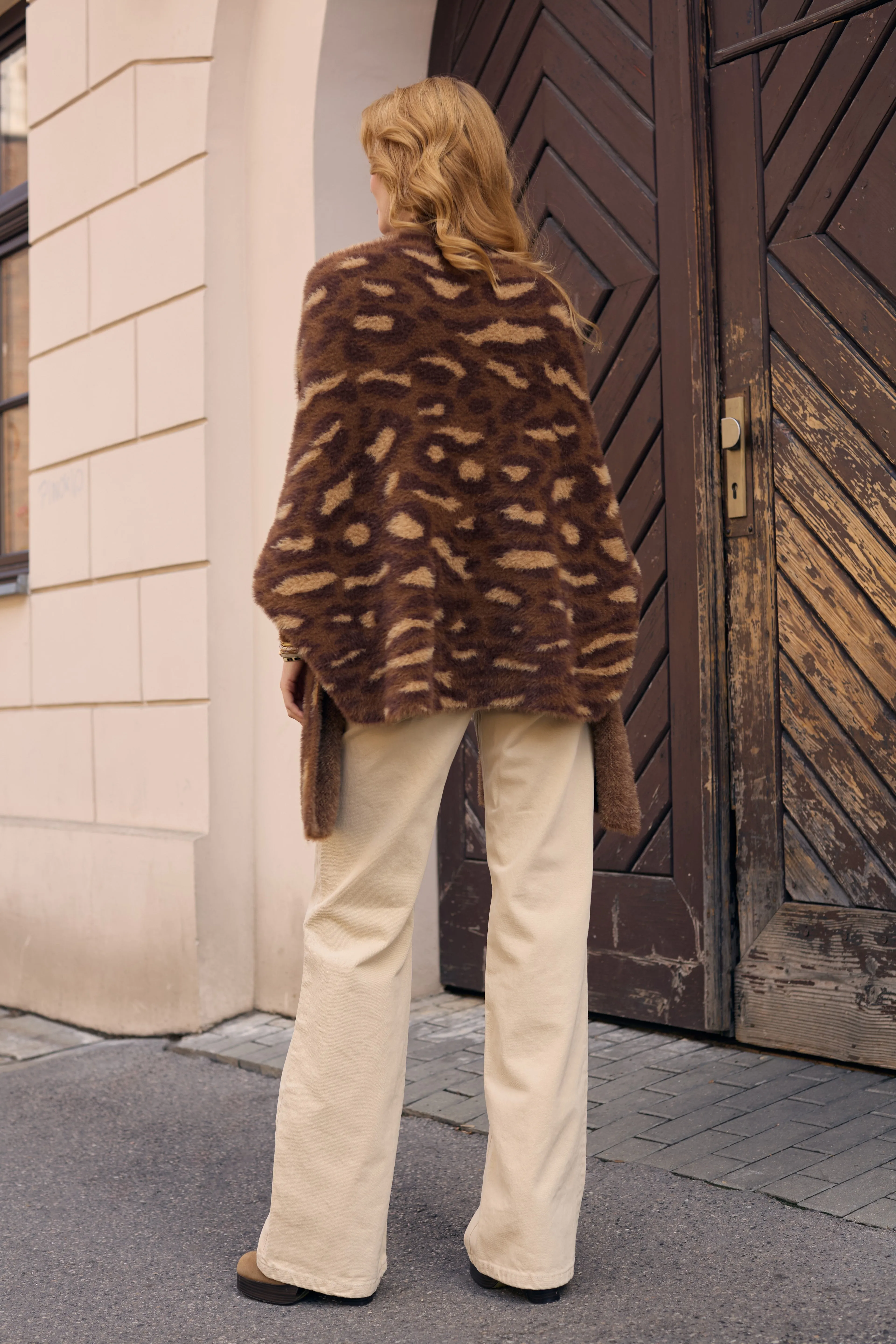 Animal Print Eyelash Knit Card sold by SAACHI product image thumbnail 3