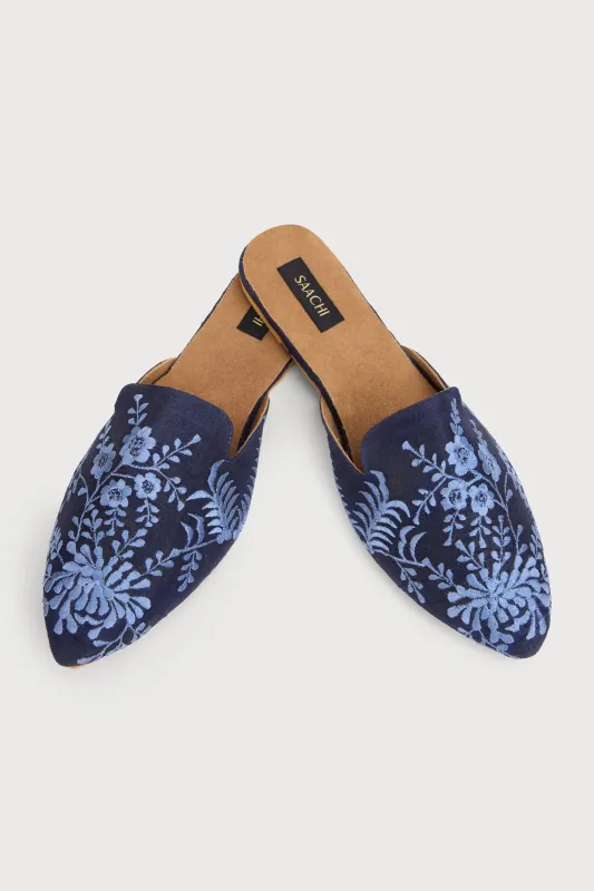 Flower and Leaf Motif Shoe Pointed Flat Mule made by SAACHI