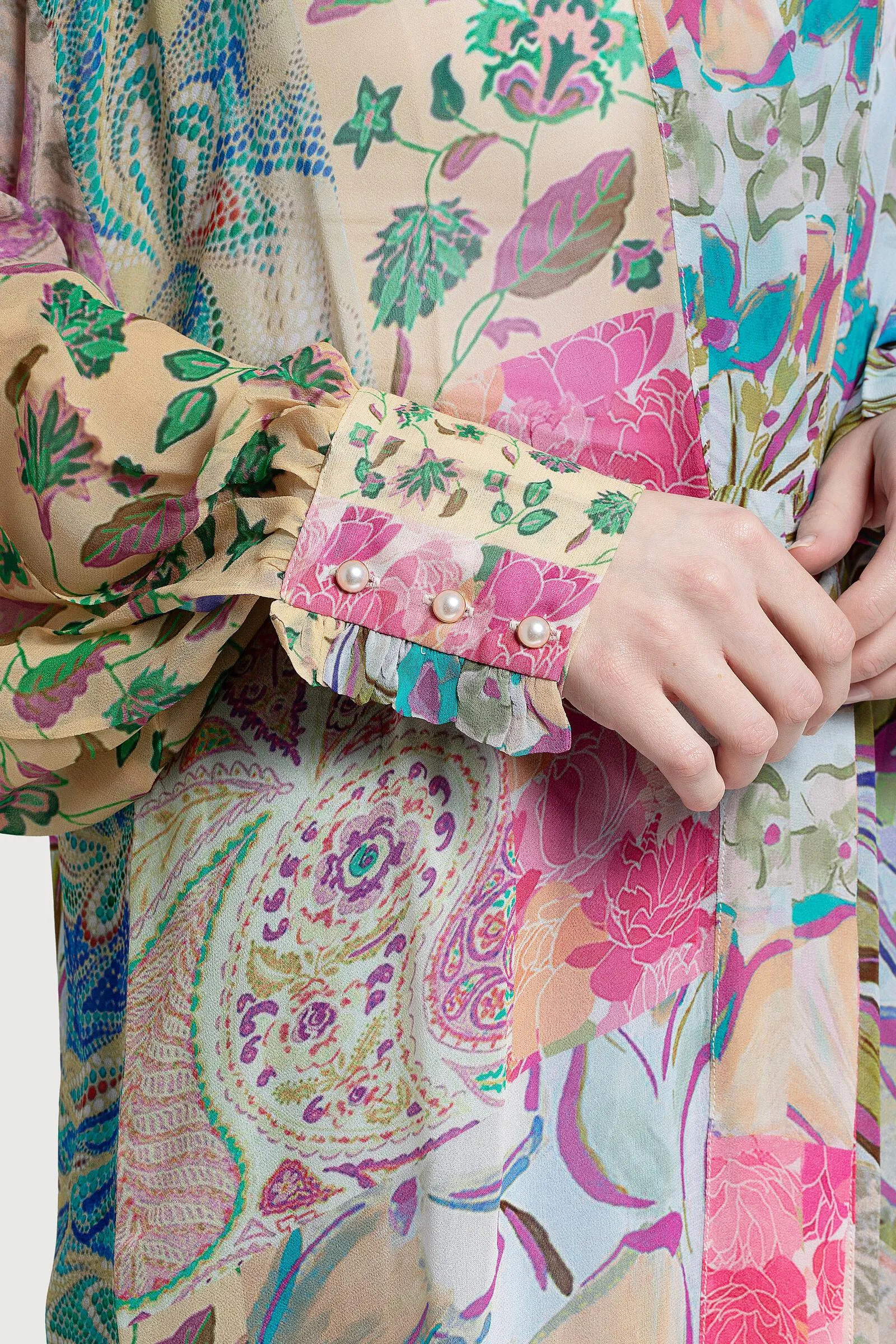 Floral Patch Long Kimono sold by SAACHI product image thumbnail 5