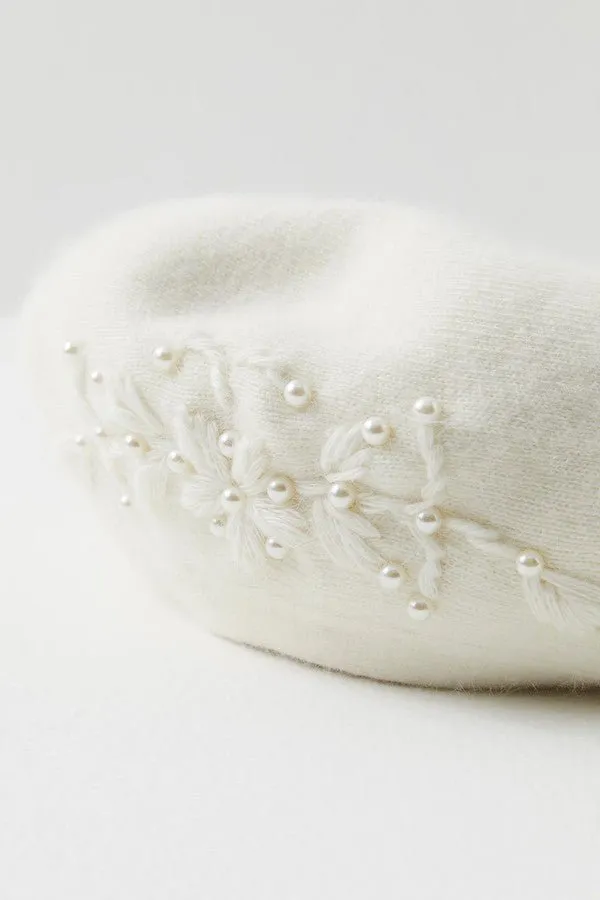 Pearl Embellished Floral Beret sold by SAACHI product image thumbnail 3