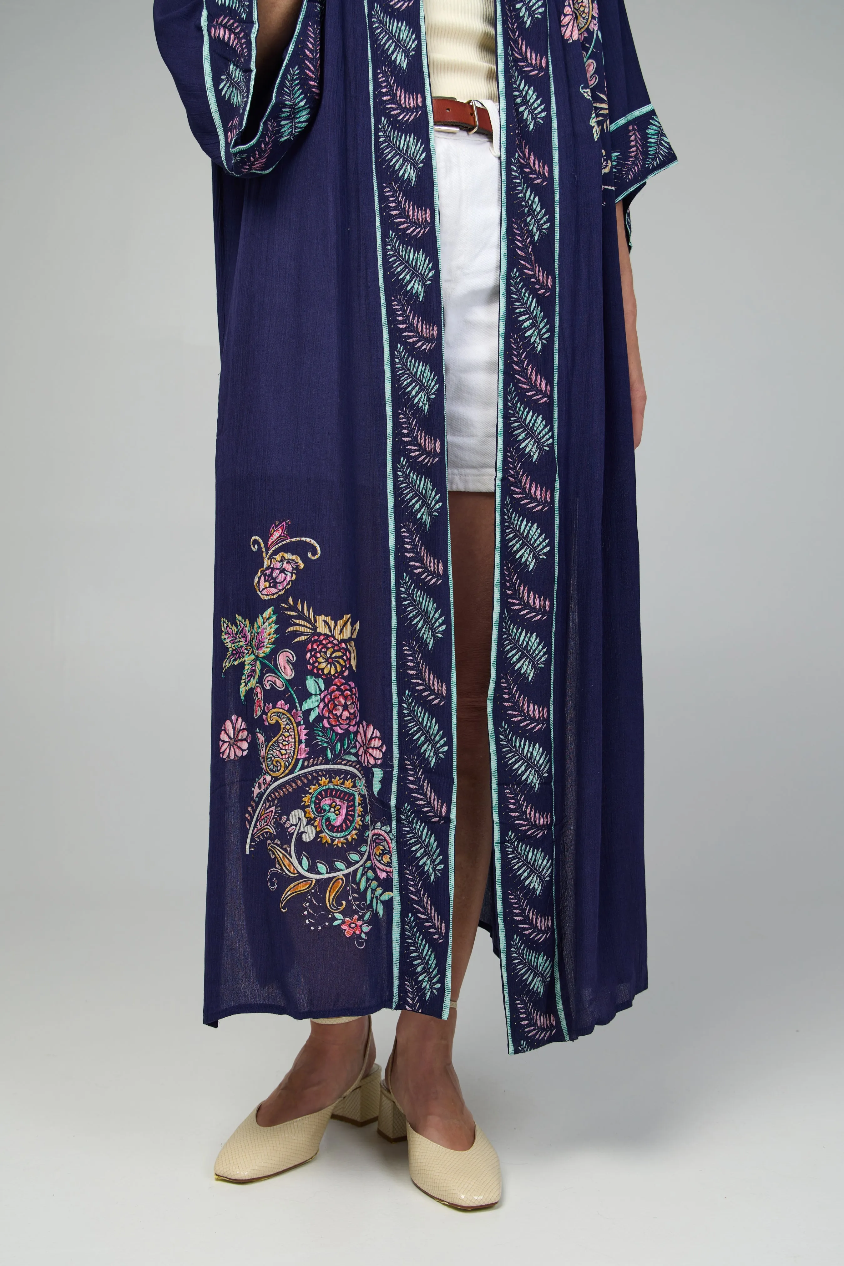 Flowy Paisley Kimono Long sold by SAACHI product image thumbnail 5
