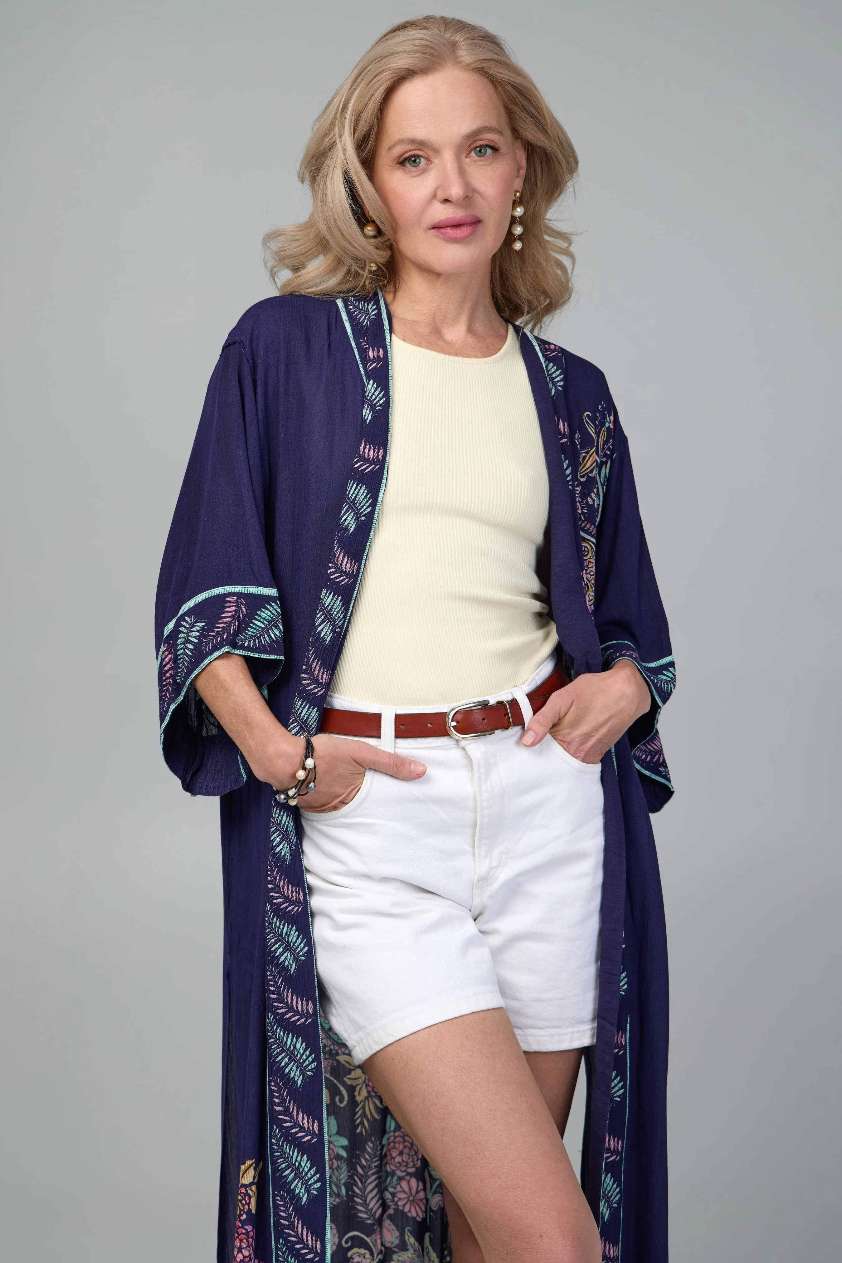 Flowy Paisley Kimono Long sold by SAACHI