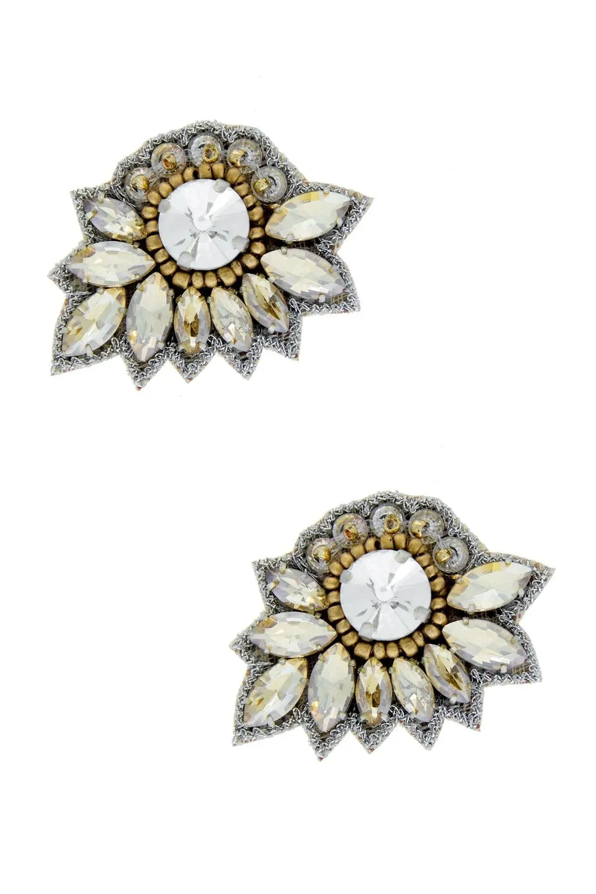 Amer Earring sold by SAACHI product image thumbnail 3