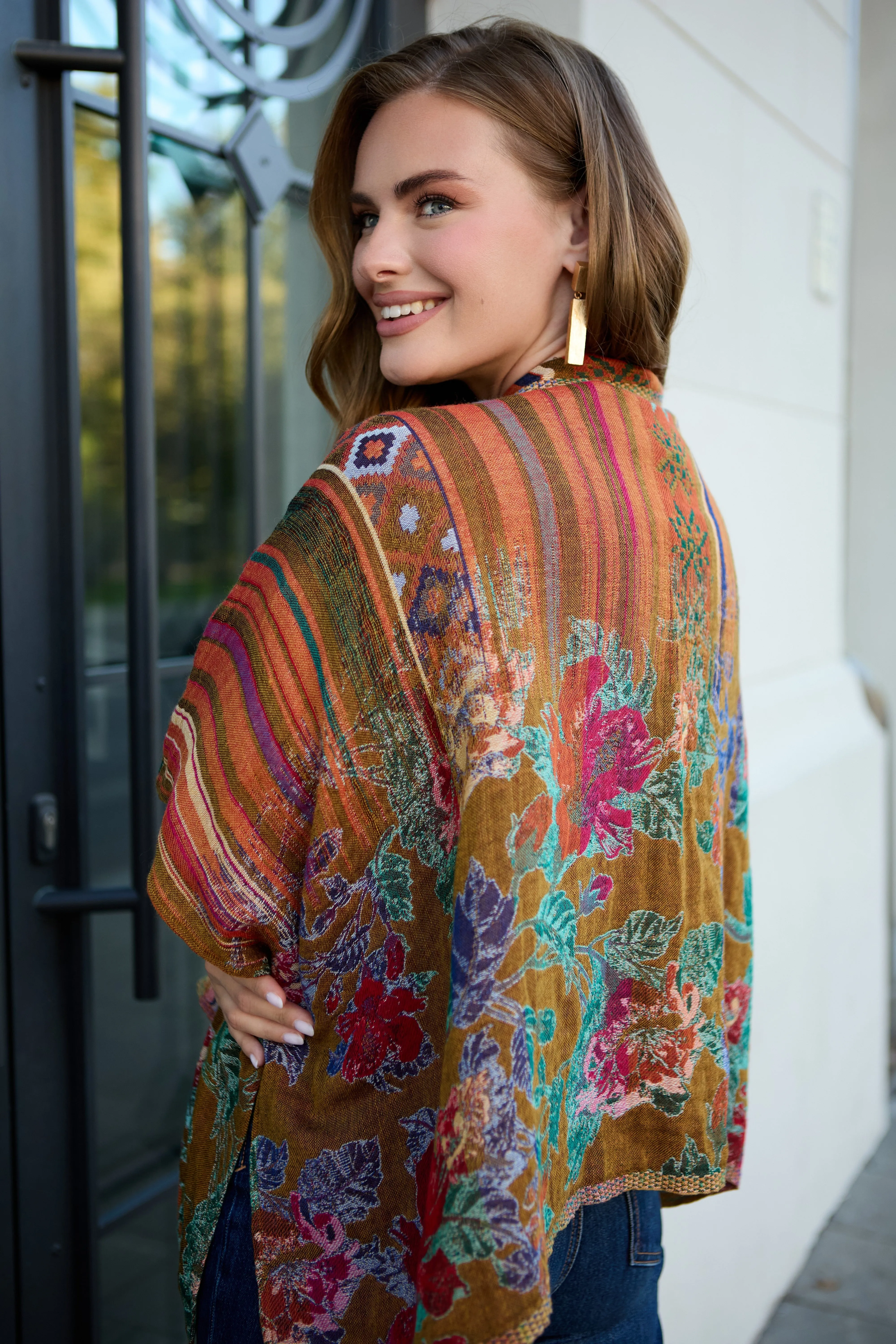 Floral Geometric Short Open Poncho sold by SAACHI product image thumbnail 4