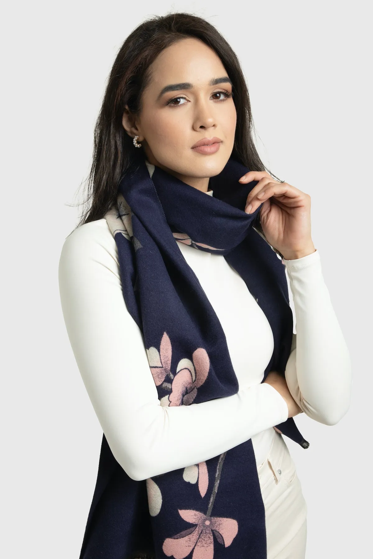 Garden Reversible Scarf sold by SAACHI product image thumbnail 3