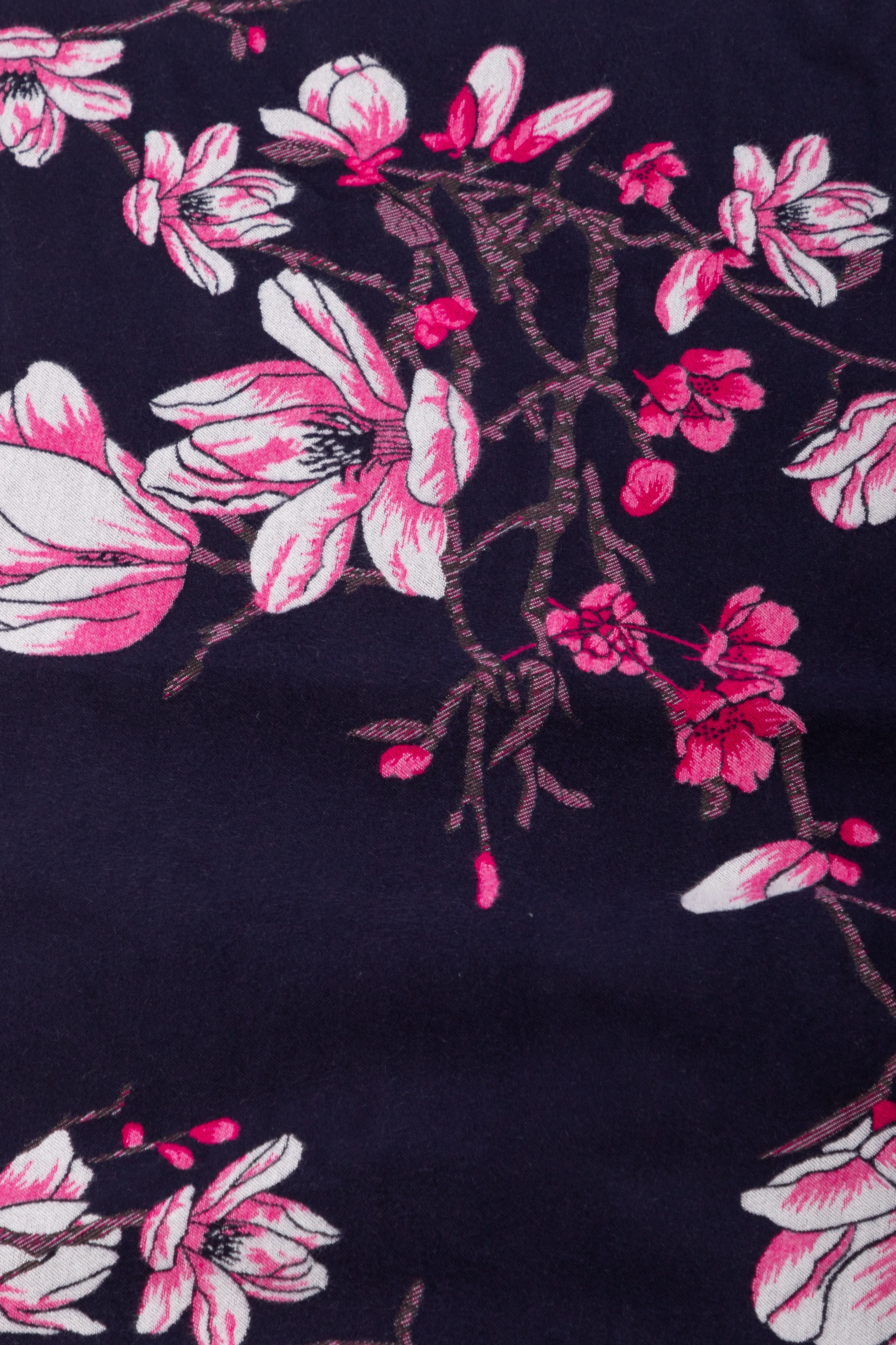 Garden Reversible Scarf sold by SAACHI product image thumbnail 5