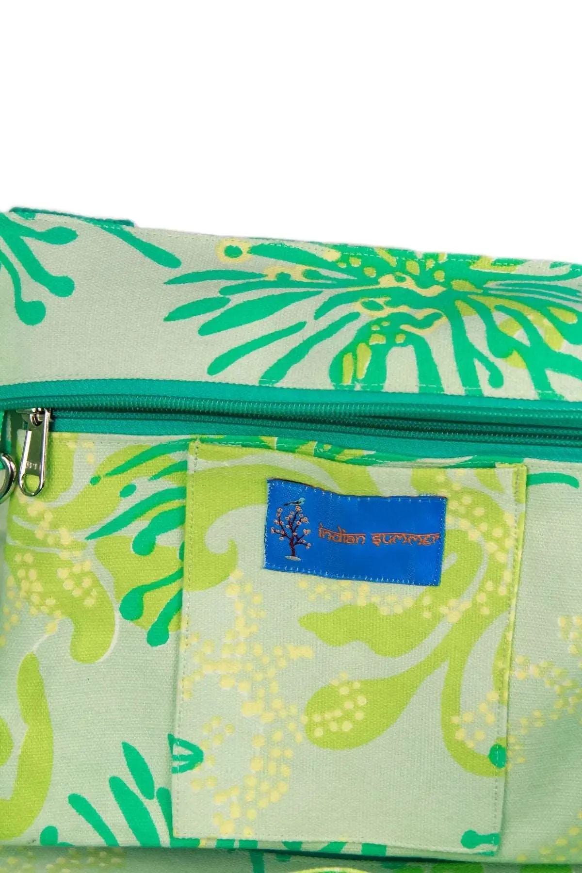 Aqua Starfish Weekender Bag sold by SAACHI product image thumbnail 2