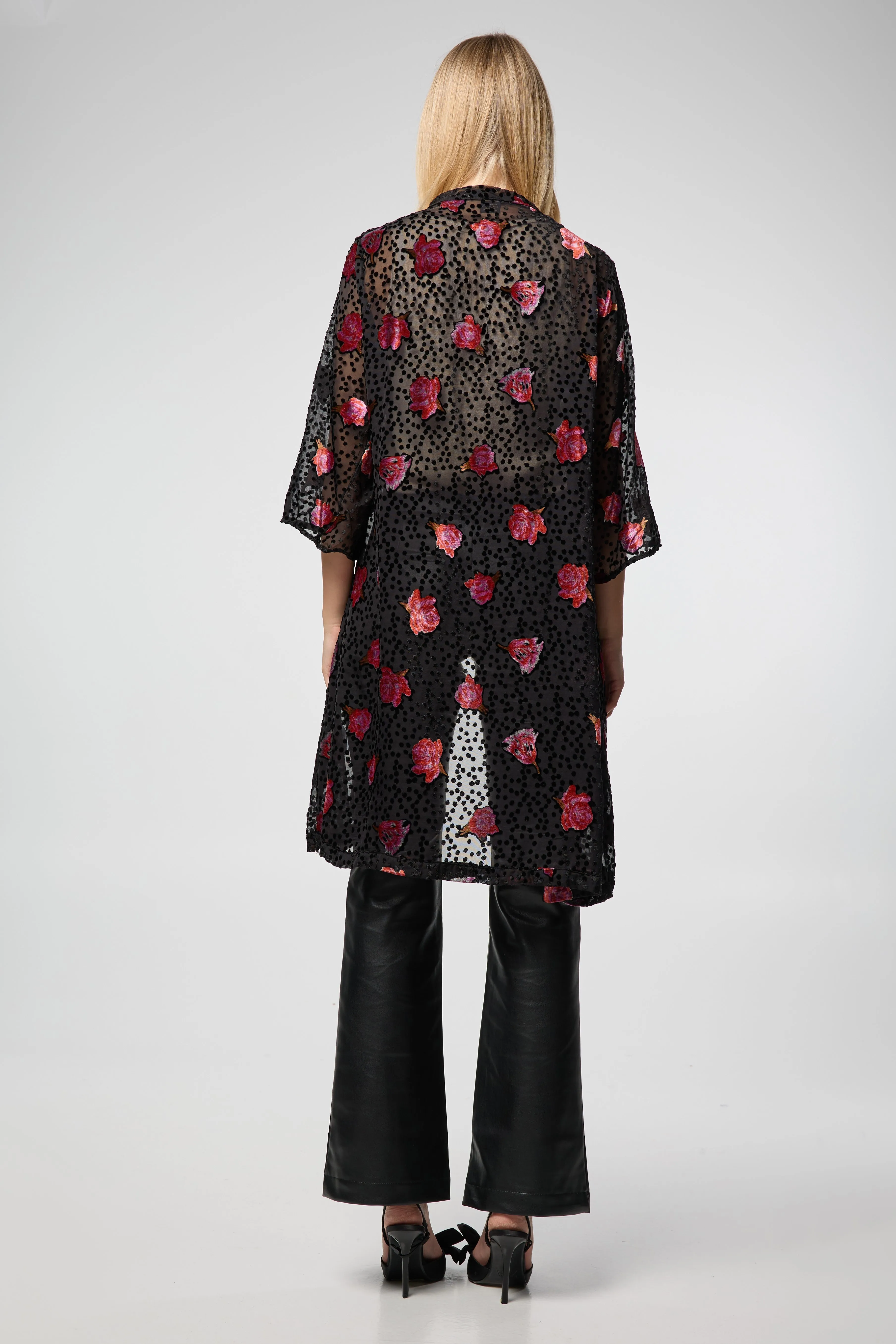 Black Velvet Rose Kimono sold by SAACHI product image thumbnail 2