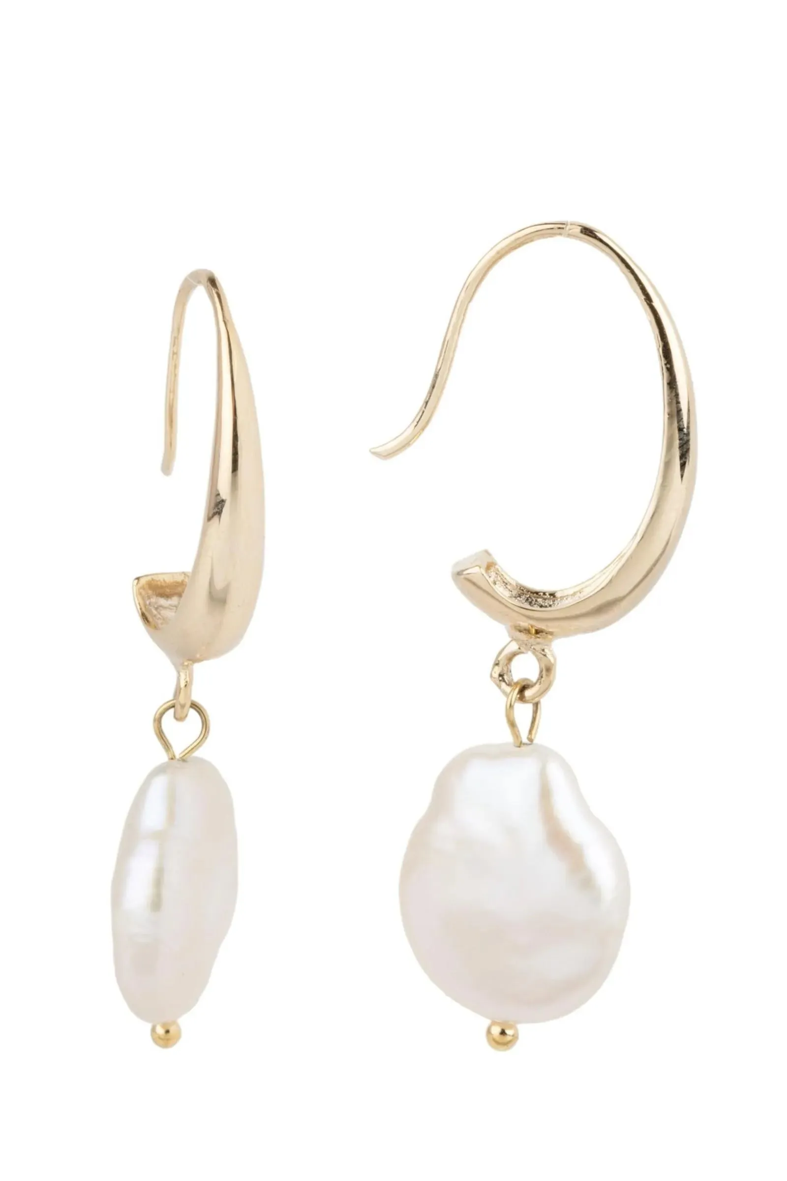 Haven Drop Pearl Earring sold by SAACHI product image thumbnail 3