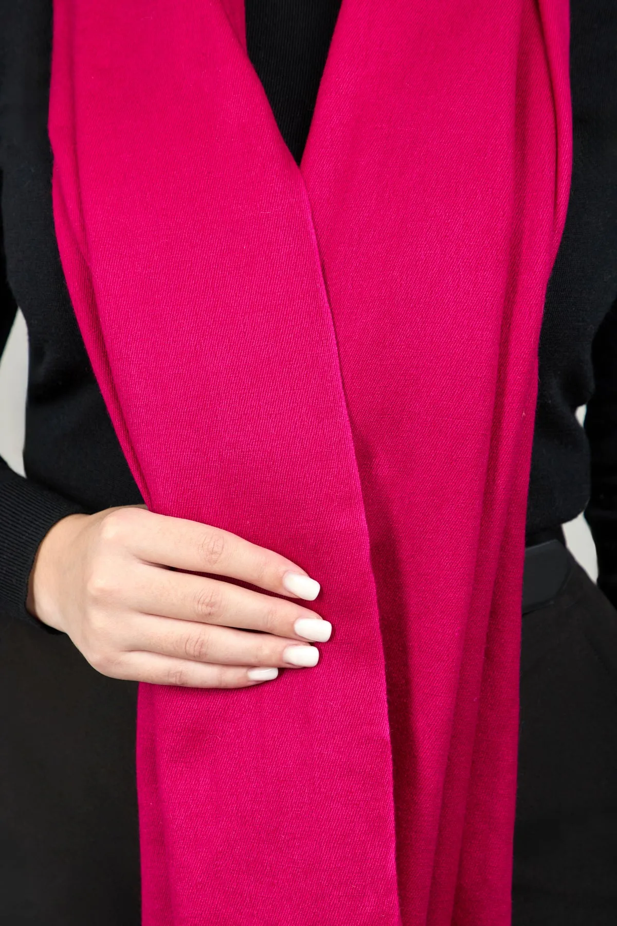 Cashmere Silk Scarf sold by SAACHI product image thumbnail 2