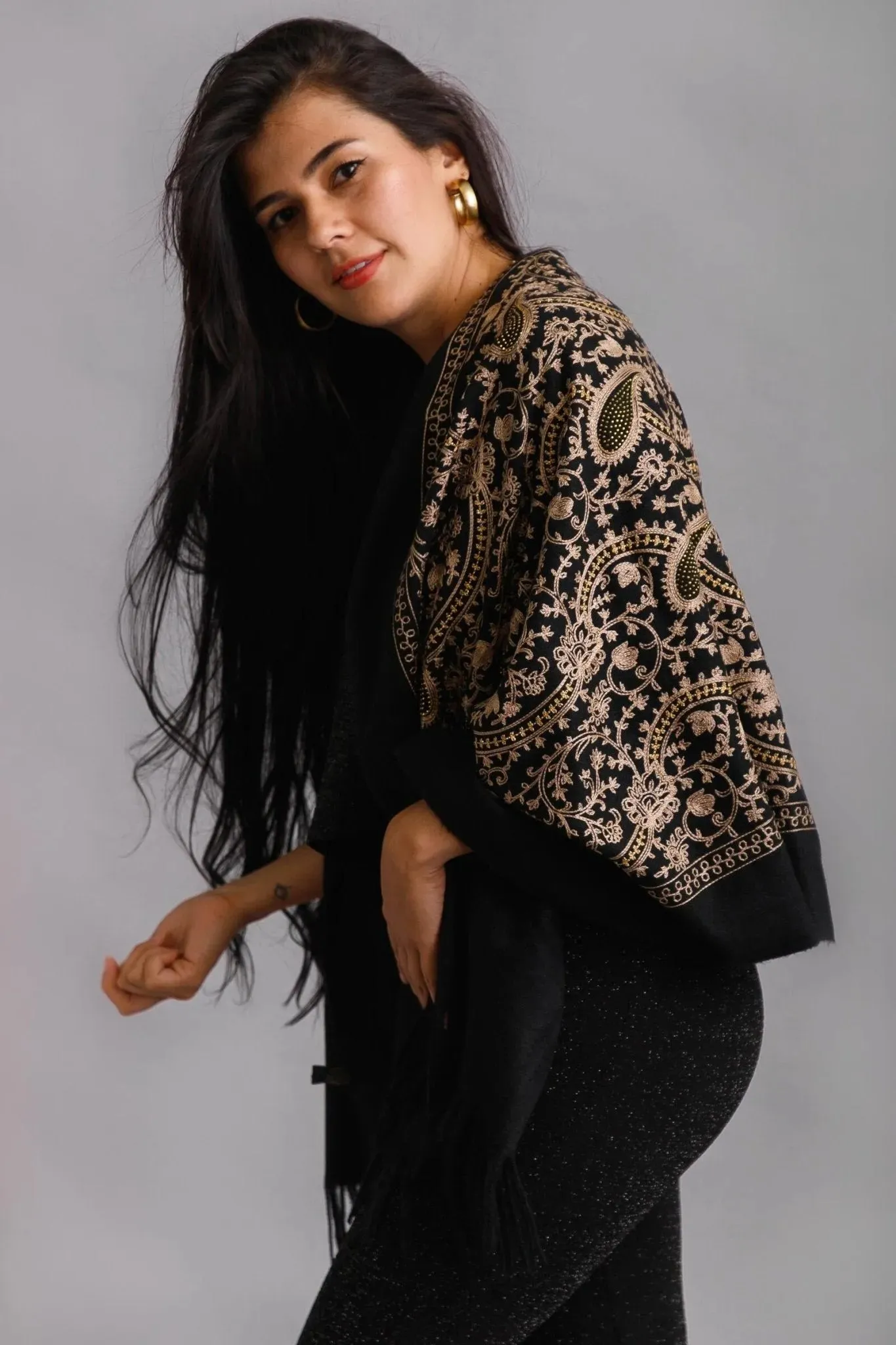 Shimmering Embroidered Reversible Scarf sold by SAACHI product image thumbnail 2