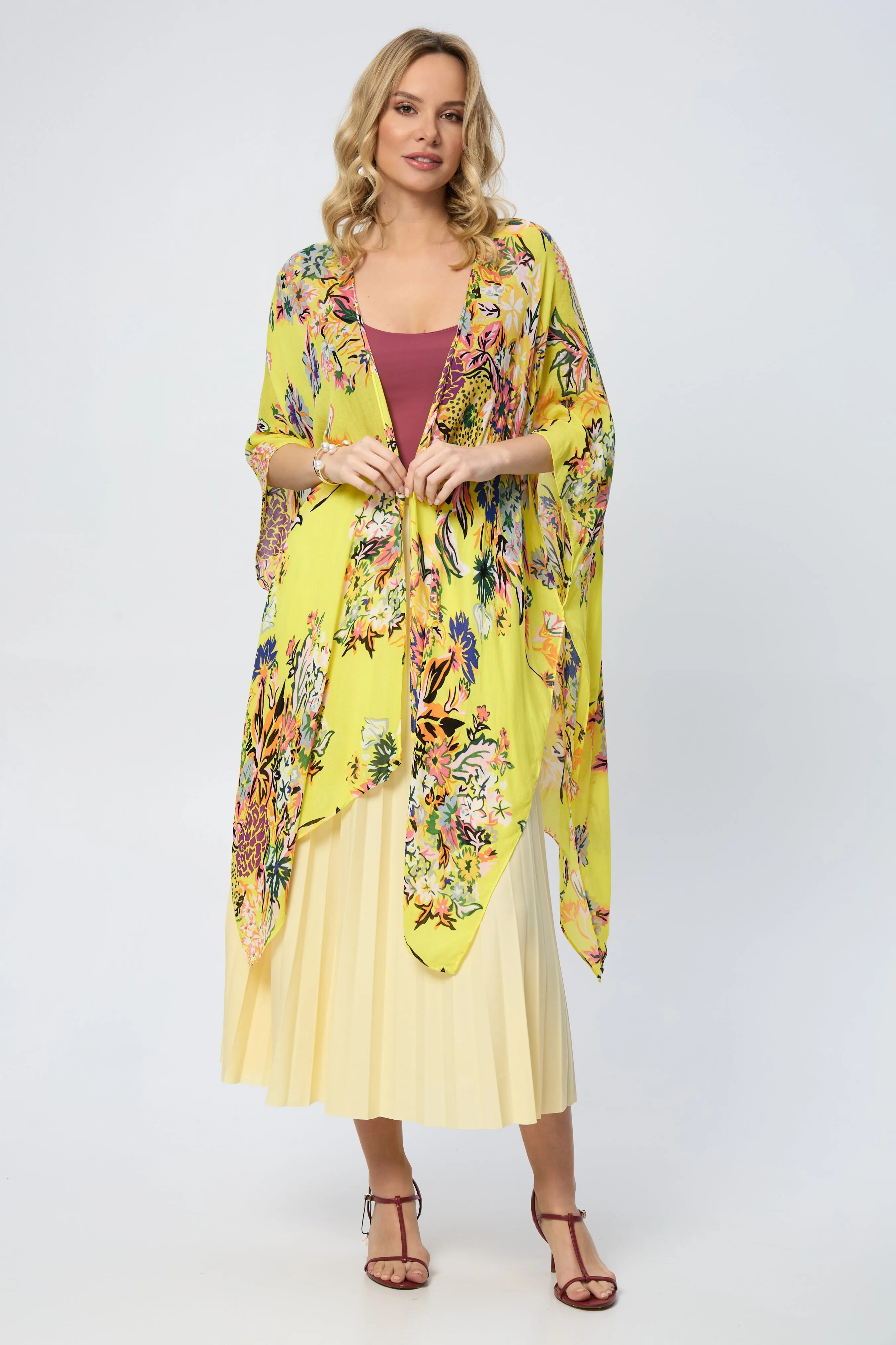 Flowy Floral Kimono sold by SAACHI product image thumbnail 5