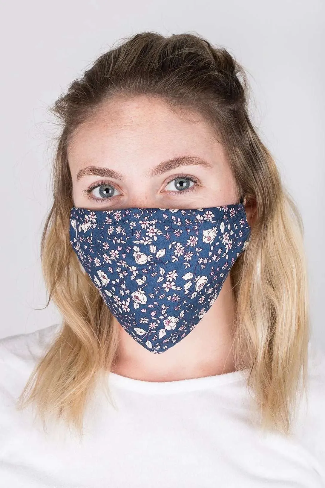 Adjustable Floral Face Mask with Two PM2.5 Filters sold by SAACHI