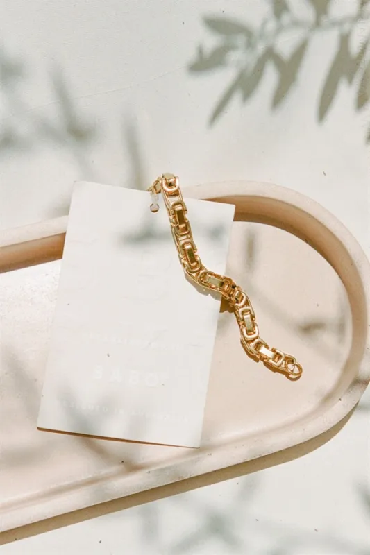 Bold Link Bracelet sold by Sabo Skirt