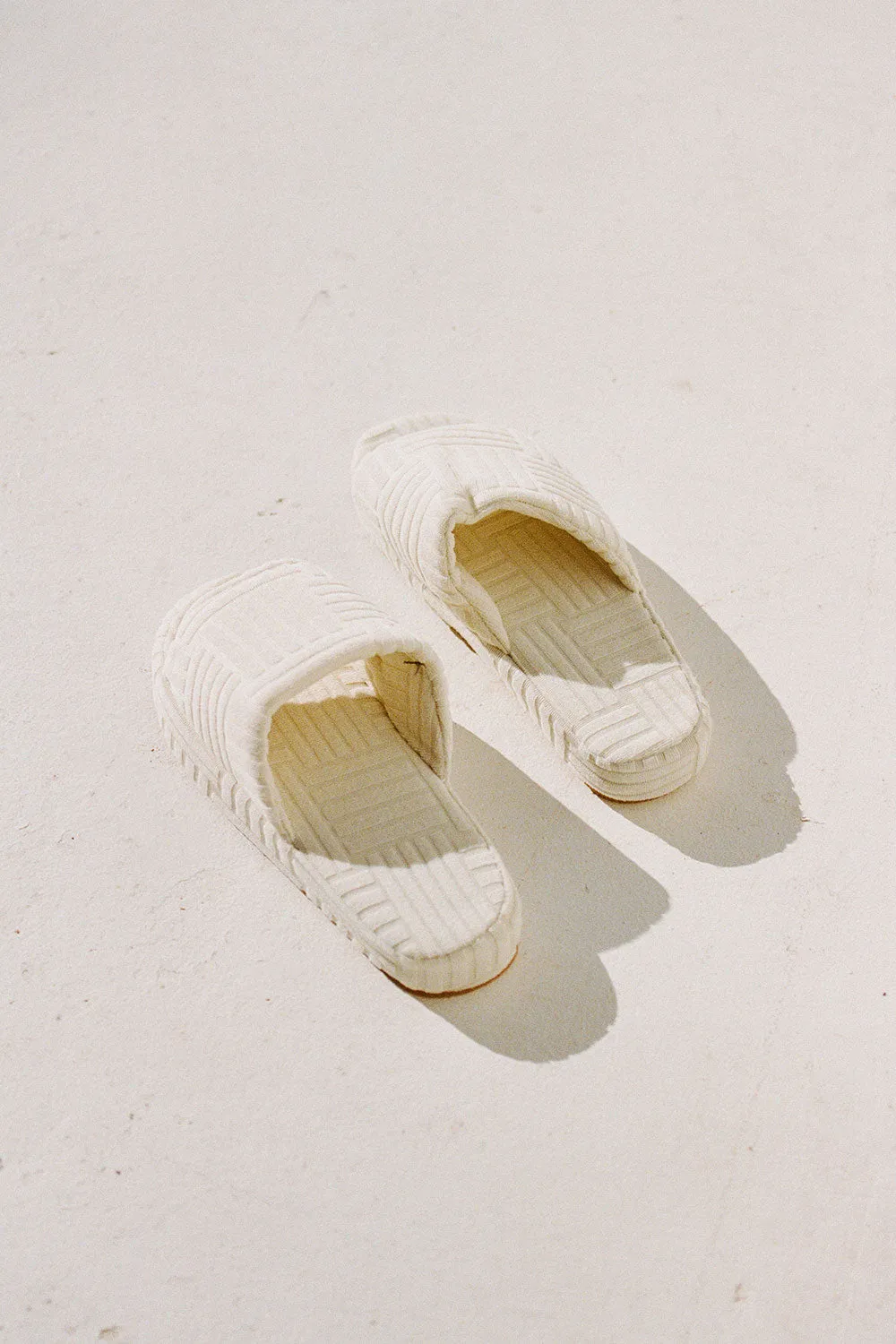 Chiraz Slides sold by Sabo Skirt product image thumbnail 3