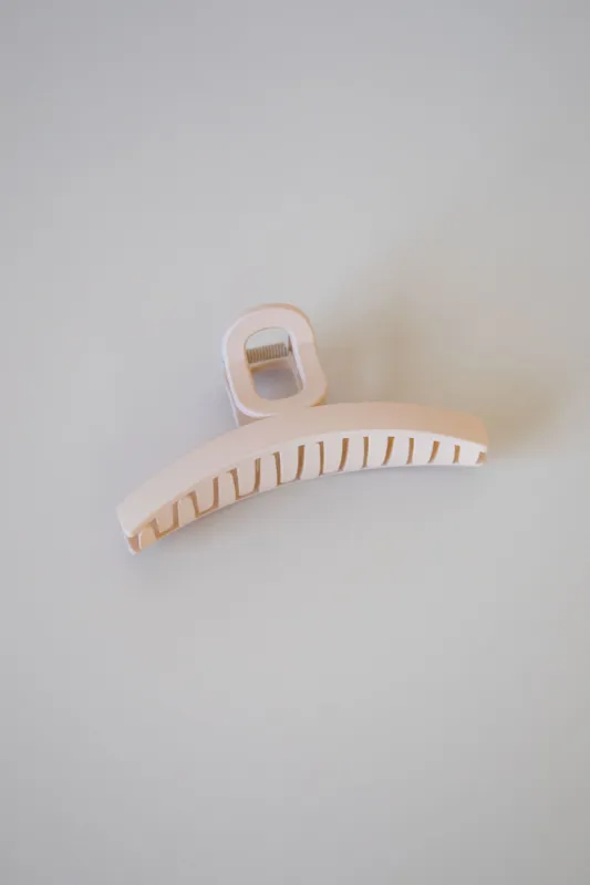 Sia Claw Clip - Blush made by Sabo Skirt