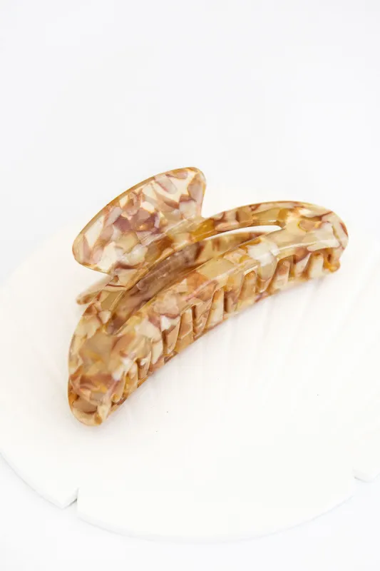 Caramel Marble Claw Clip sold by Sabo Skirt