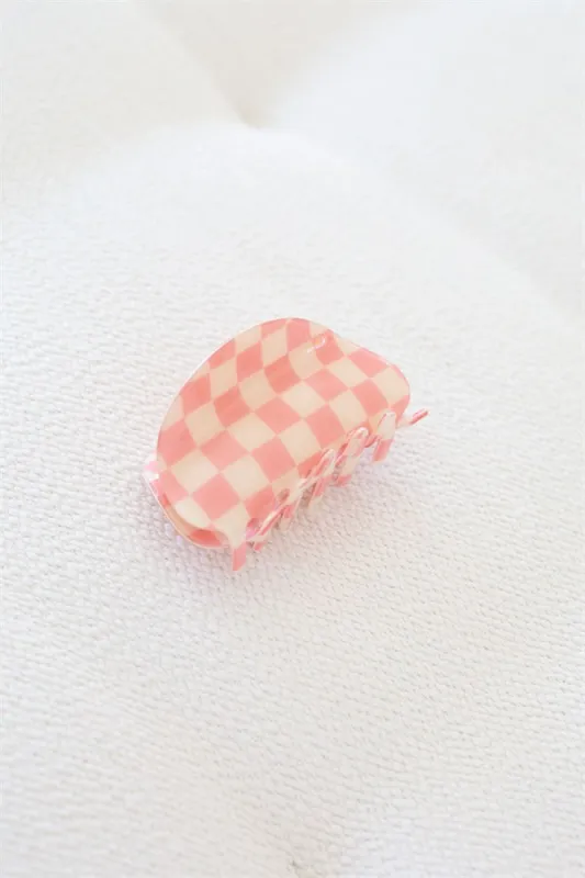 Candy Check Claw Clip sold by Sabo Skirt