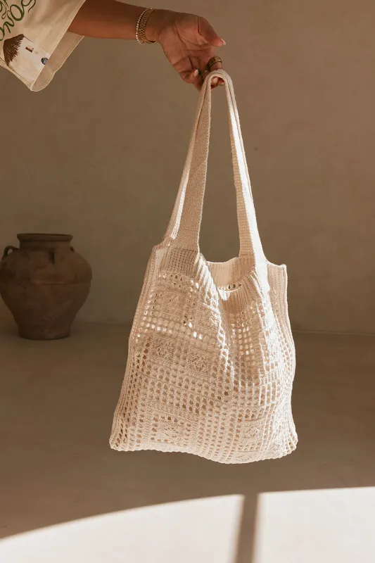 Sia Crochet Tote - White sold by Sabo Skirt