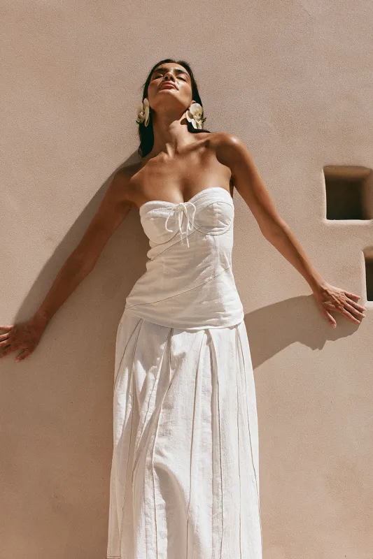 Viviana Top made by Sabo Skirt