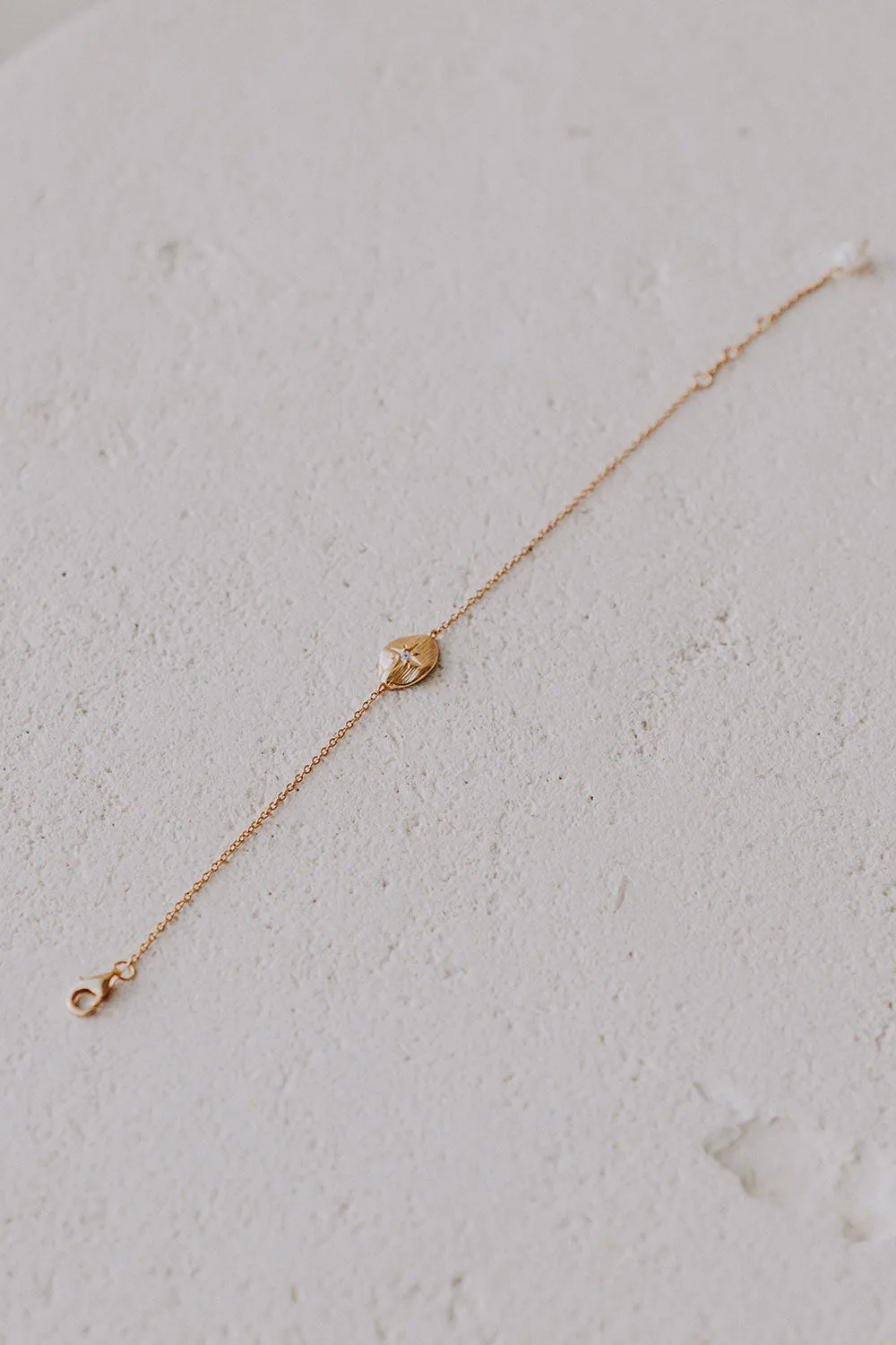 18k Nova Bracelet sold by Sabo Skirt product image thumbnail 2