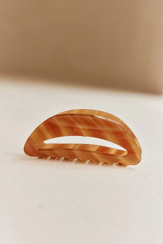 Anais Claw Clip - Tea made by Sabo Skirt