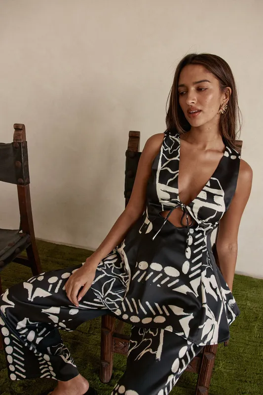 Zelina Top - Botanic Vase made by Sabo Skirt