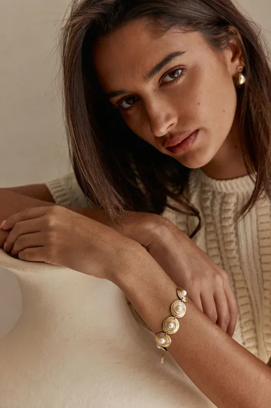 18K Kiya Bracelet made by Sabo Skirt