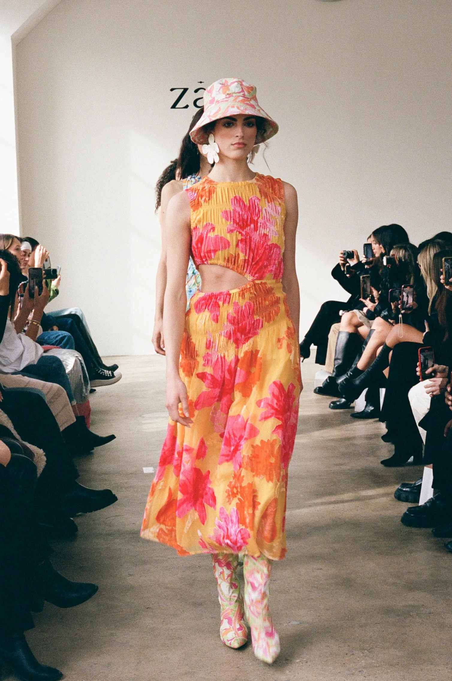 SAMPLE-Mariella Midi Dress - Floreale Sunny sold by Sabo Skirt product image thumbnail 3