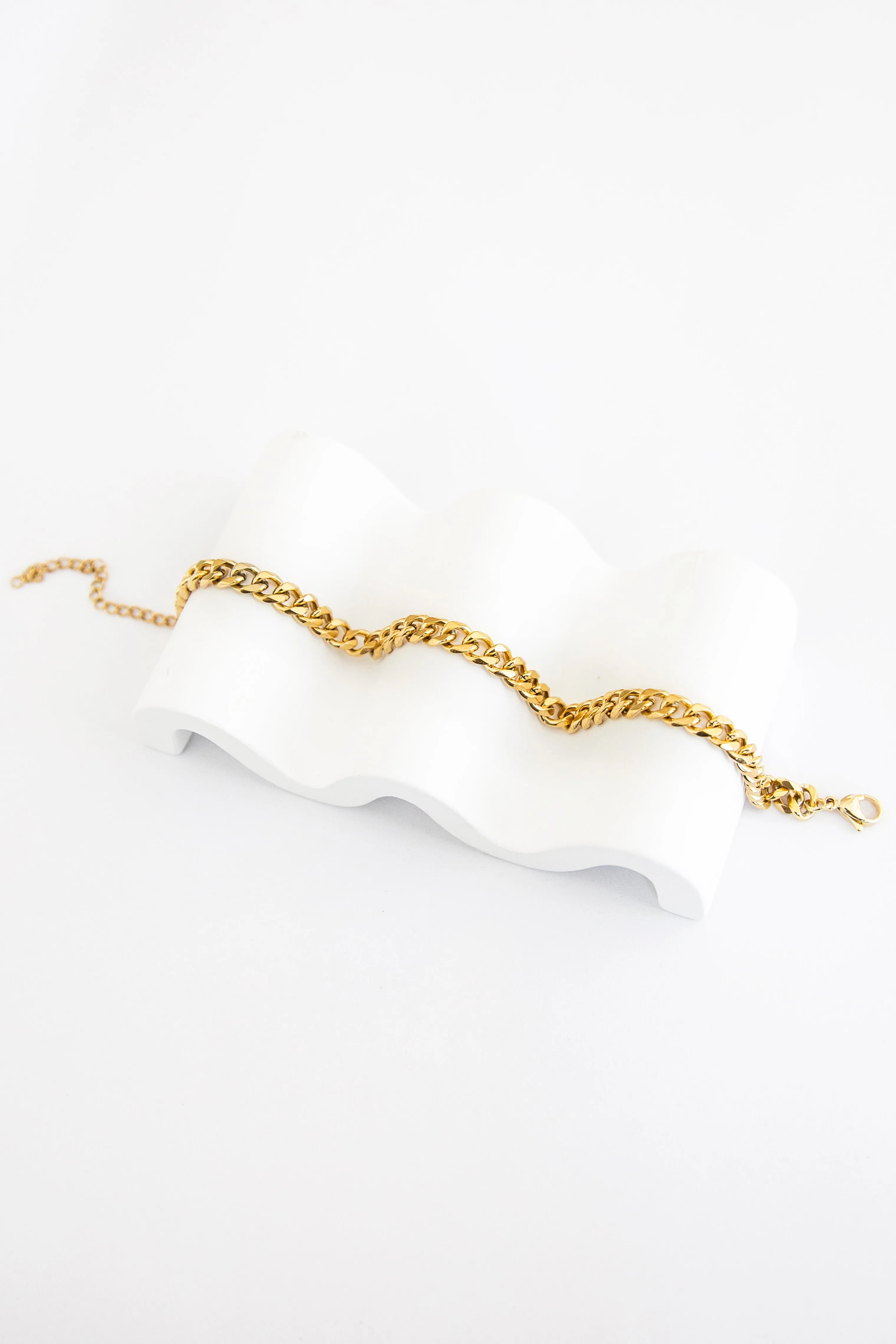 Bold Link Anklet sold by Sabo Skirt