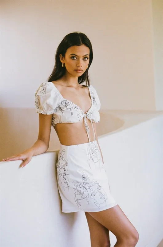 Bandera Skirt - Silhouette sold by Sabo Skirt