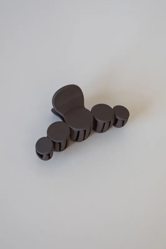 Cloud Claw Clip - Chocolate sold by Sabo Skirt