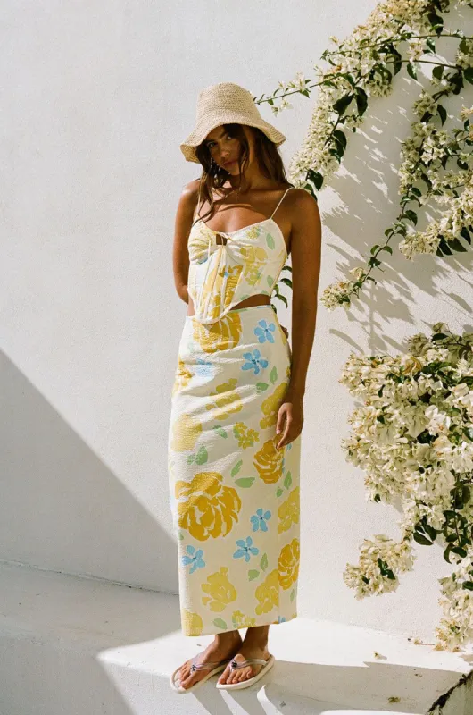 Piazza Set sold by Sabo Skirt