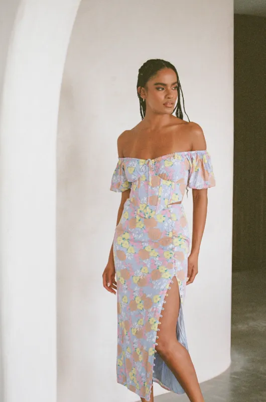 Akia Set sold by Sabo Skirt