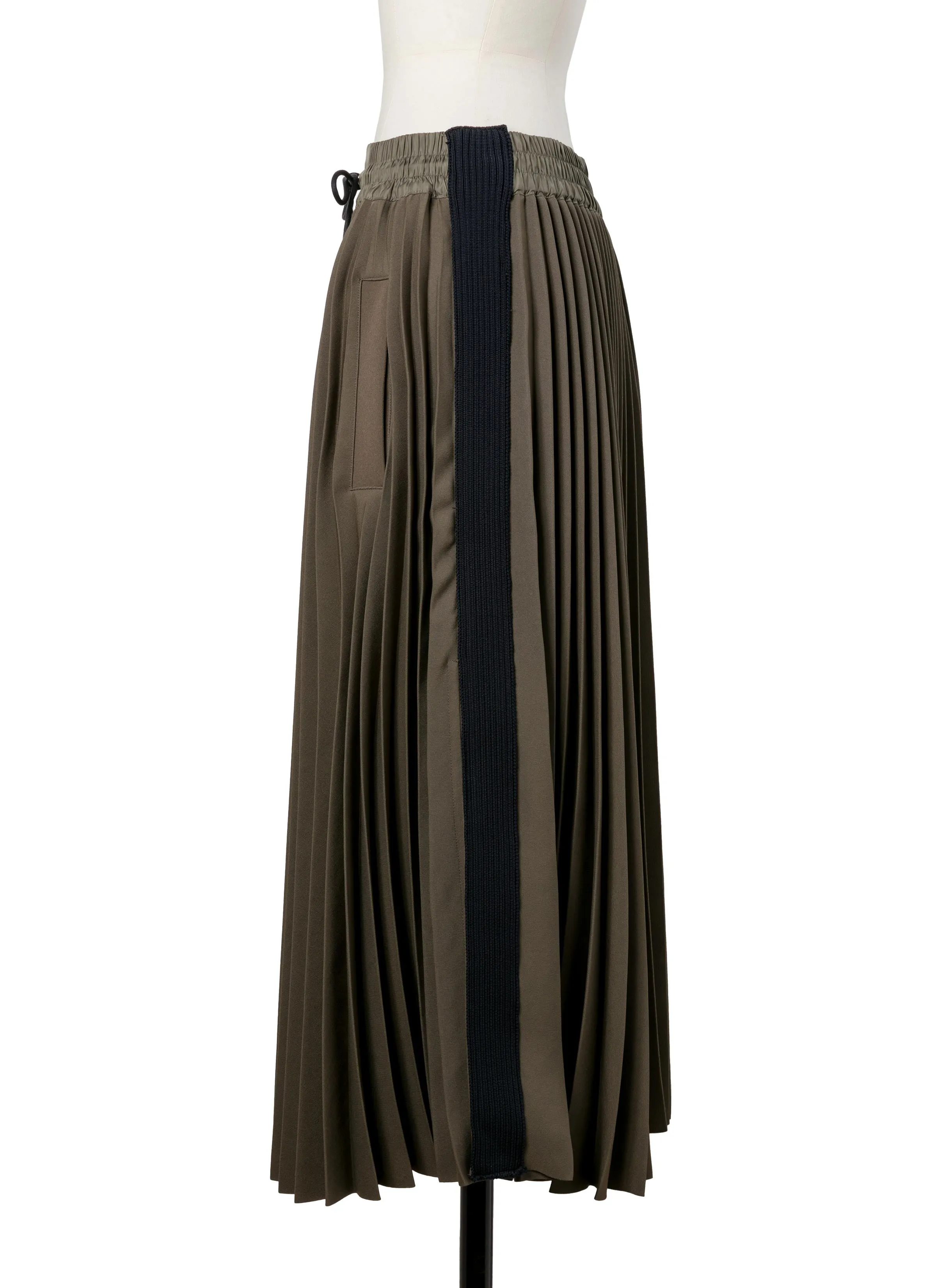 Matelasse Twill Skirt sold by Sacai product image thumbnail 3