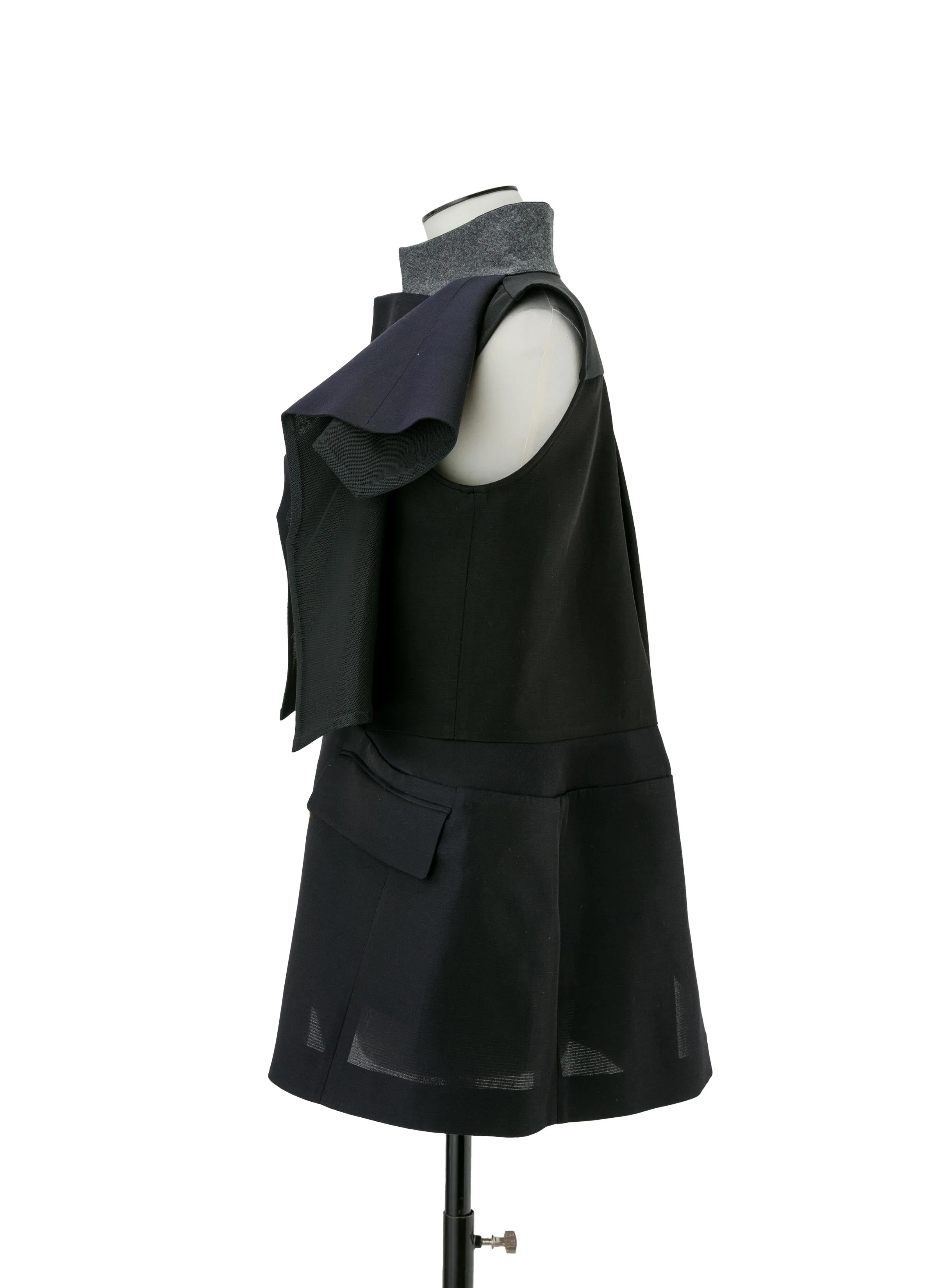 Emblem Double-Faced Silk Cotton Vest sold by Sacai product image thumbnail 3