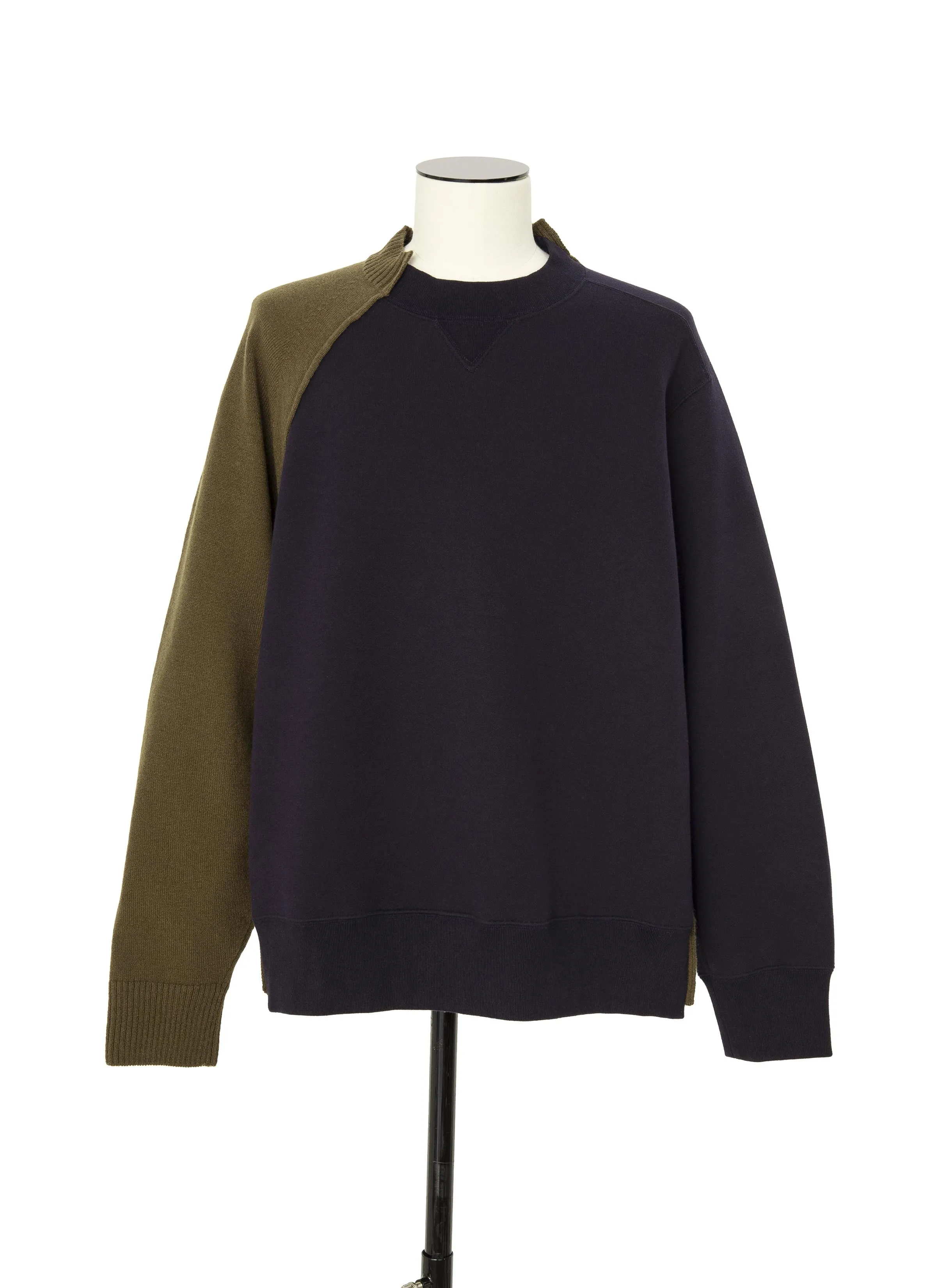 Wool Knit x Sponge Sweat Pullover sold by Sacai product image thumbnail 2