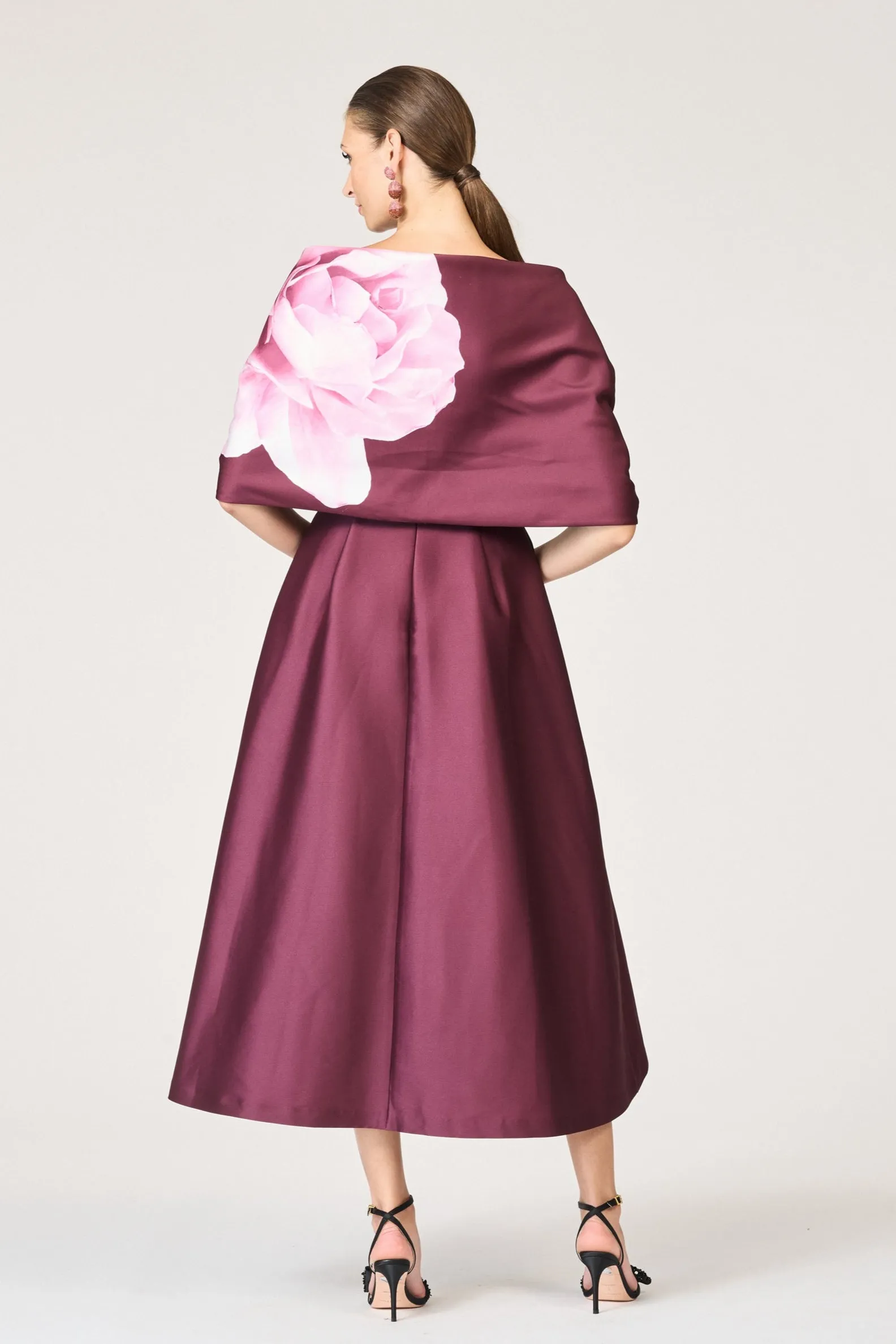 THE HUG SHAWL - BORDEAUX ESPERANCE sold by Sachin + Babi product image thumbnail 2