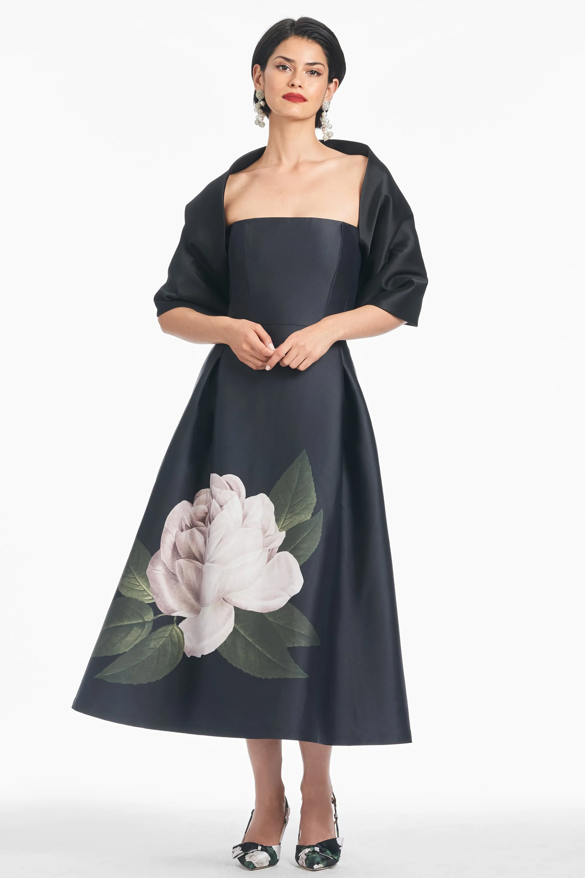 THE HUG SHAWL - BLACK sold by Sachin + Babi product image thumbnail 3